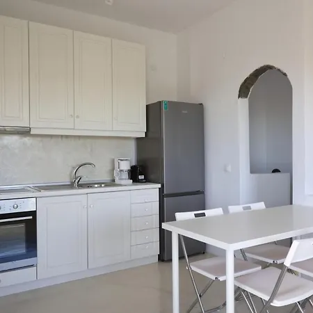 Family Maisonette With Pool #4