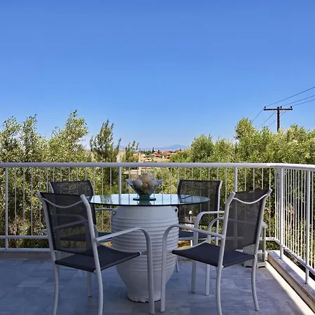 Family Maisonette With Pool #4 Holiday home *