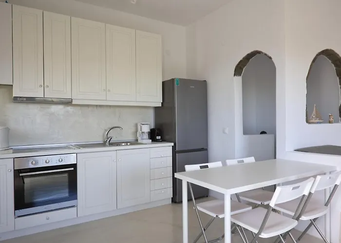 Family Maisonette With Pool #4