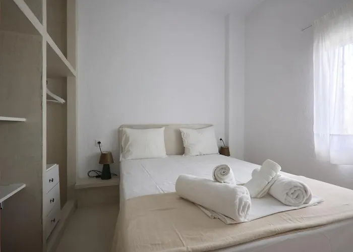 Family Maisonette With Pool #4 Tatil Evi *